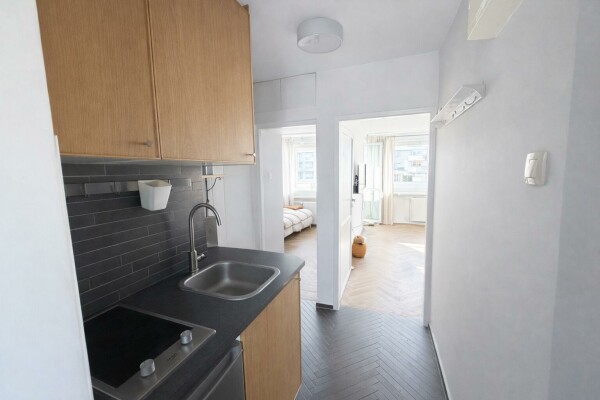 Warszawa, Śr&oacute;dmieście, Złota, Śr&oacute;dmieście  Złota⭐️2 pok.+balkon⭐wyposażone DO WEJŚCIA /metro Centrum