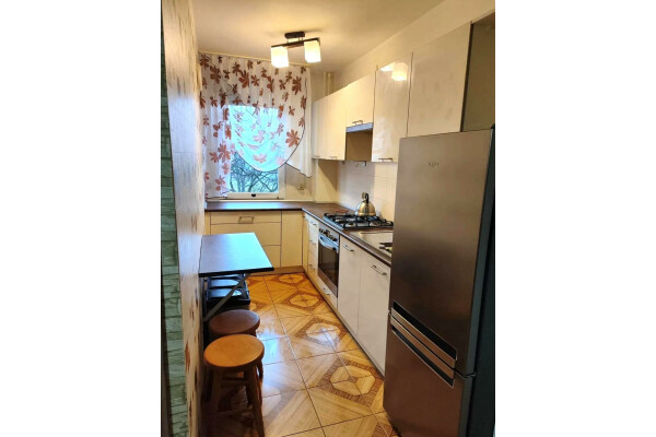 Warszawa, Bielany, Pabla Nerudy, Bielany Chomicz&oacute;wka Nerudy⭐️65 m2//3 pok + balkon /po remomcie TRAMWAJ