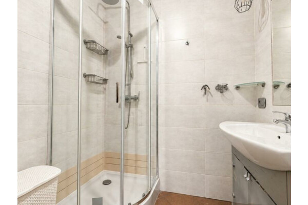 Warszawa, Praga-Południe, Ostrobramska, Gocław ul.  Ostrobramska ⭐️60 m2/2 pokoje/loggia ⭐️Basen/Parking