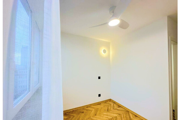 Warszawa, Śr&oacute;dmieście, Nowogrodzka, Śr&oacute;dmieście  Nowogrodzka⭐36,6m2 /2 pok /autobus / Do Wejścia LUX Winda
